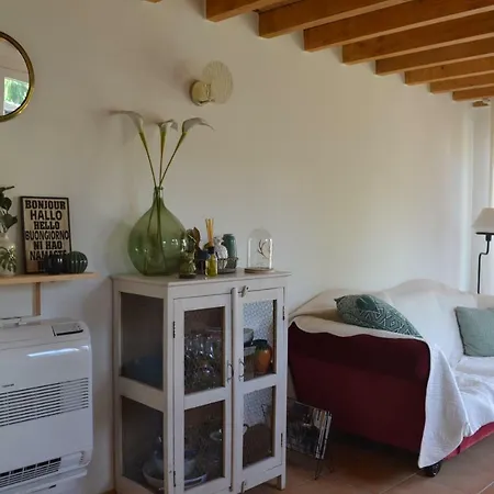 Apartament Maisonnette De Charme 10min De Fontainebleau *