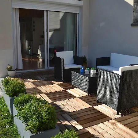 Apartament Maisonnette De Charme 10min De Fontainebleau Hericy